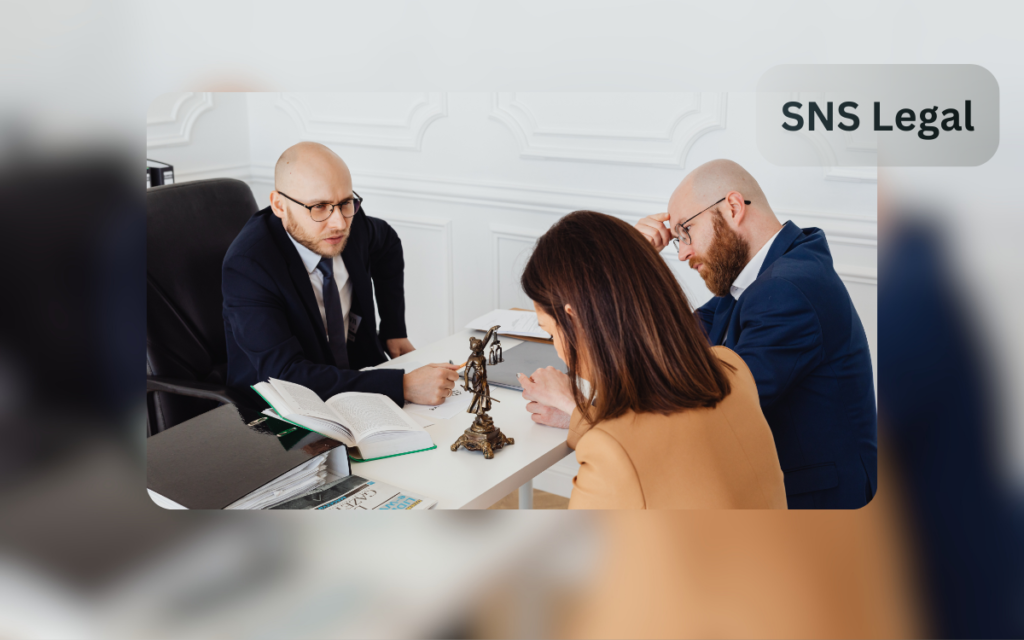 Guide to choosing the right lawyer in Delhi with common legal mistakes and expert tips for hiring a professional law firm